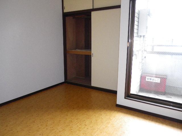 Other room space