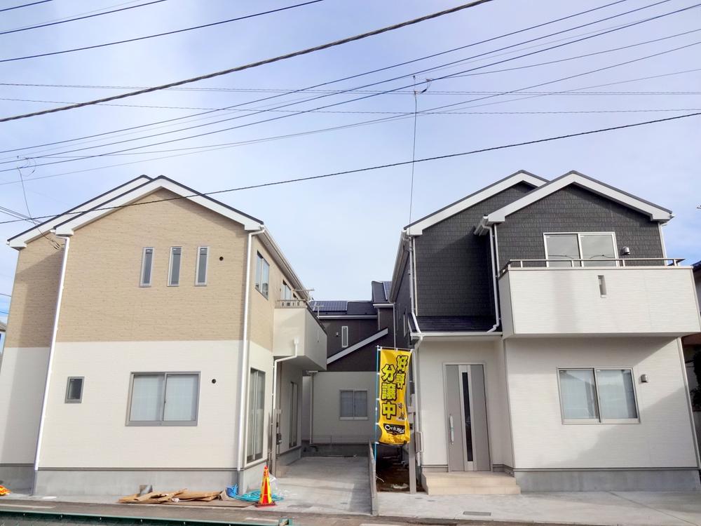 Local appearance photo. Local (12 May 2013) Shooting