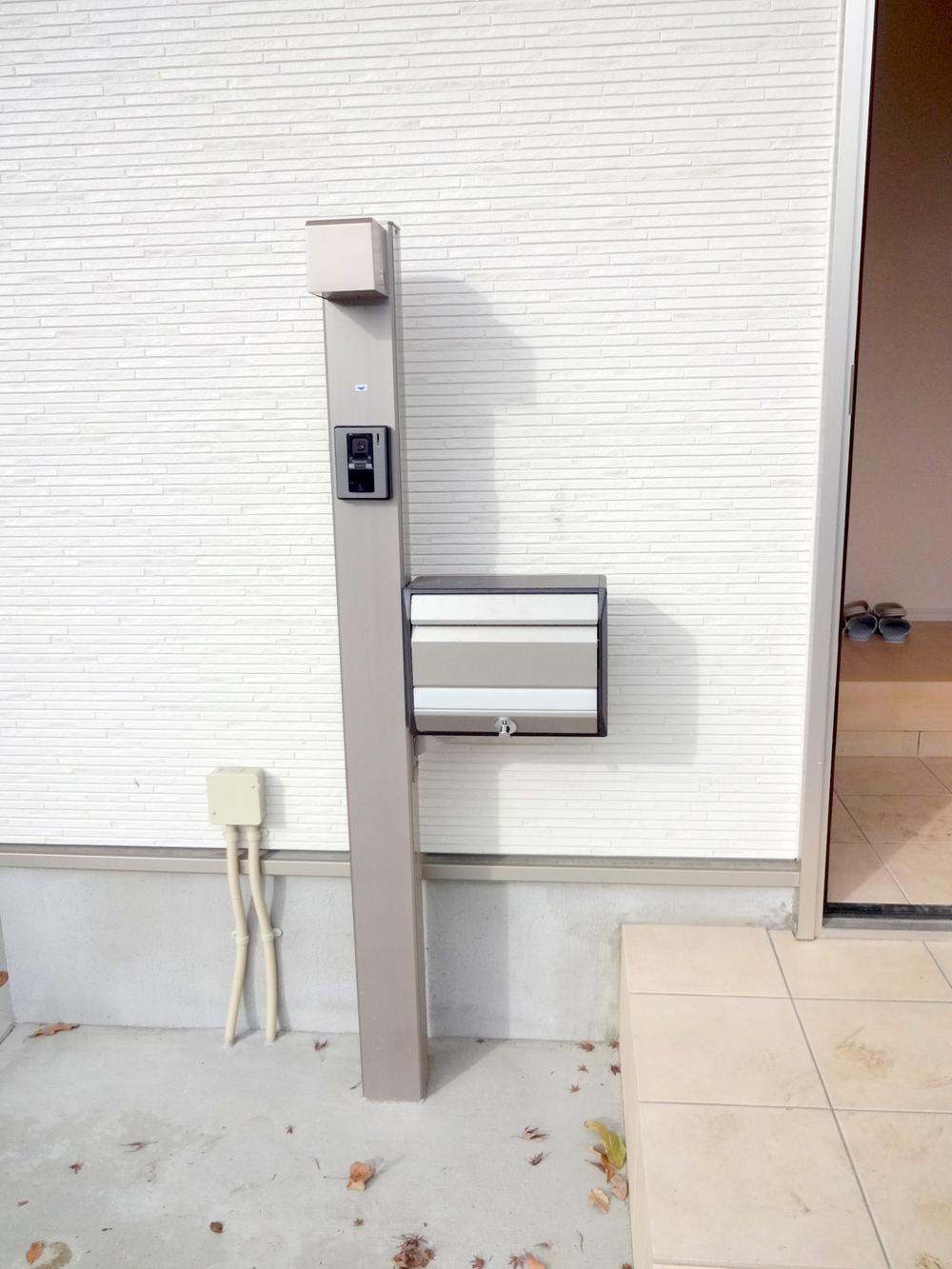 Parking lot. Local (12 May 2013) Shooting