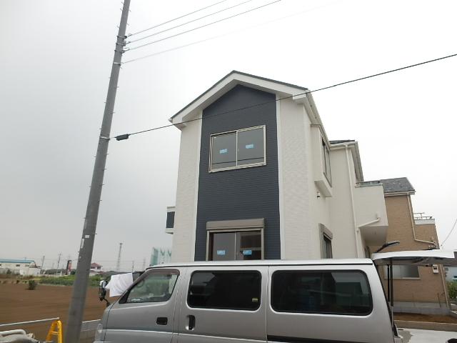 Local appearance photo. Local (August 2013) Shooting