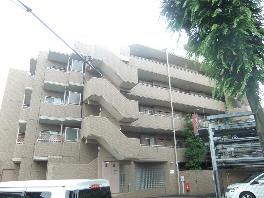 Local appearance photo. Local (June 2013) Shooting