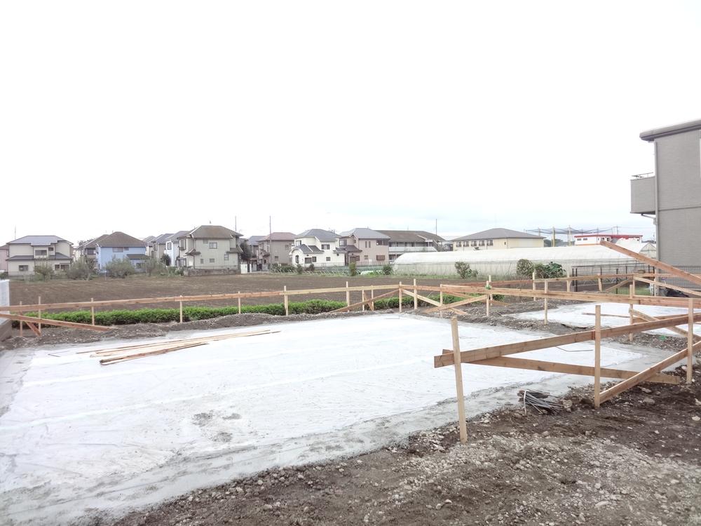 Local appearance photo. Local (10 May 2013) Shooting