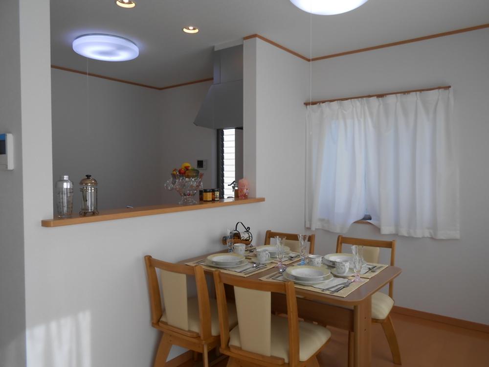 Non-living room. Indoor (11 May 2013) Shooting