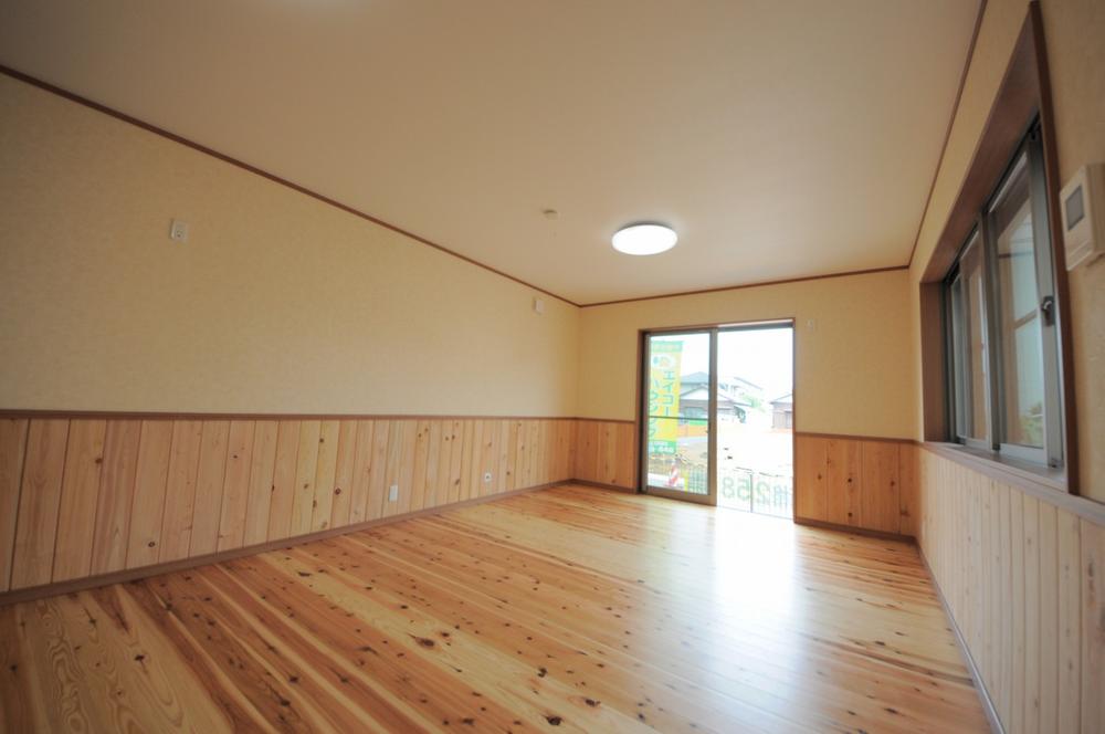 Living. Indoor (July 2013) Shooting