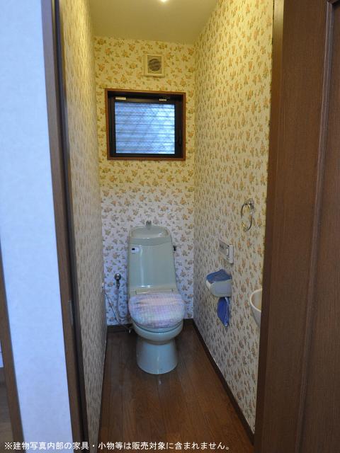 Toilet. Kiyose Noshio 5-chome toilet