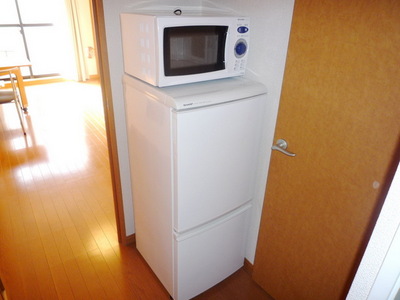 Other.  ☆ Refrigerator & Microwave ☆ 