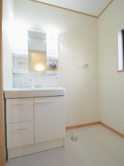 Wash basin, toilet. Kiyose Nakazato 5-chome 7 Building Washroom