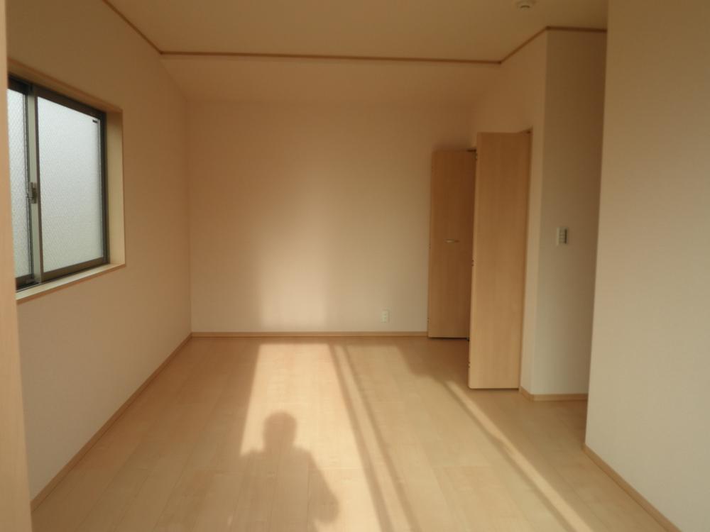 Other. Western-style 8.75 Pledge (December 2013) Shooting