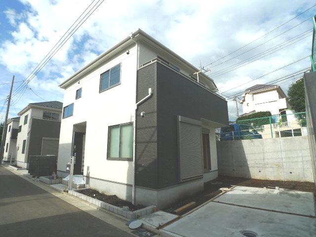 Local appearance photo. Appearance (10 Building)