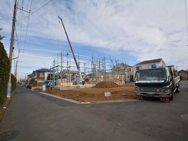 Local photos, including front road. Kodaira Onuma-cho 5-chome, site landscape ・ Contact road situation