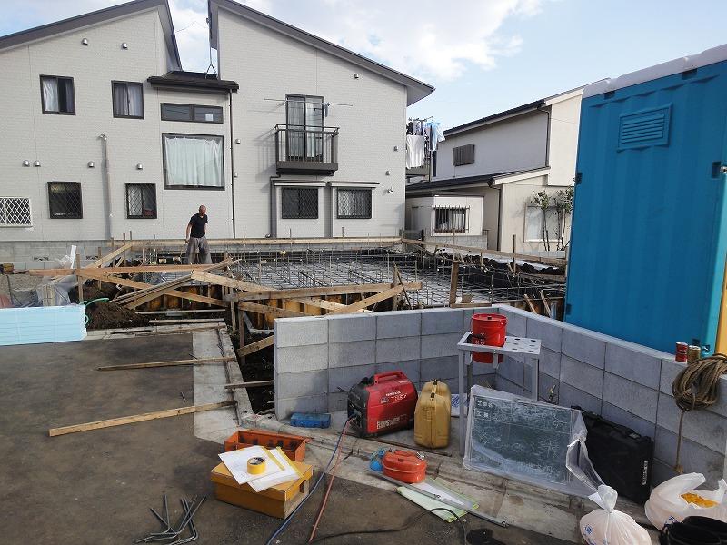 Local appearance photo. Building 3