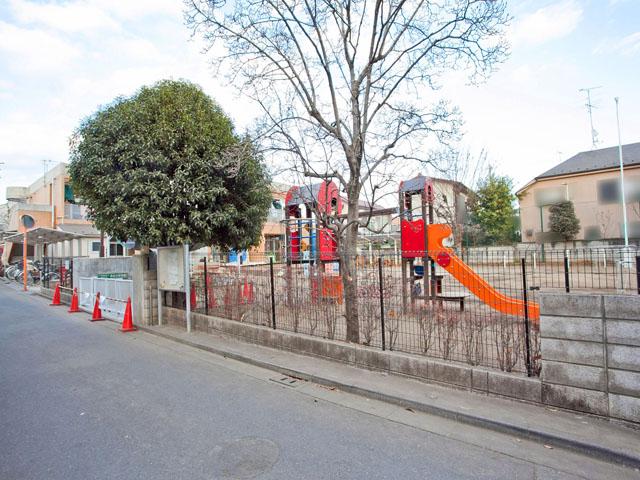 kindergarten ・ Nursery. Yutaka 896m to nursery school