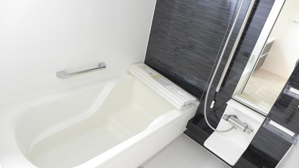 Same specifications photo (bathroom). Same specifications