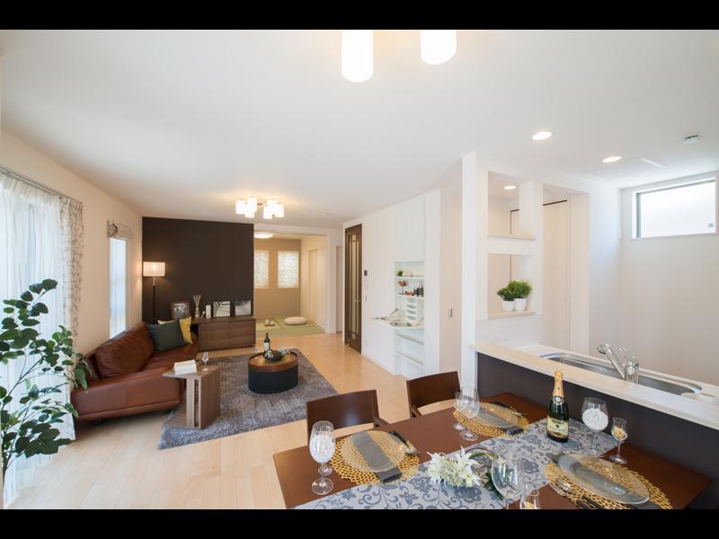 Living. We are born in this land to leave heavily nature of Musashino "Agureshio Takanodai Verde Pauza". Rooftops of all 30 House harmonious. Planning is a charm that was mainly living. (H25.6 local shooting)