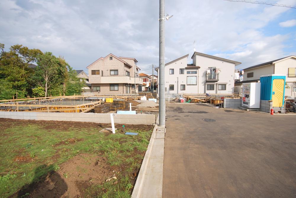 Local appearance photo. Local shooting