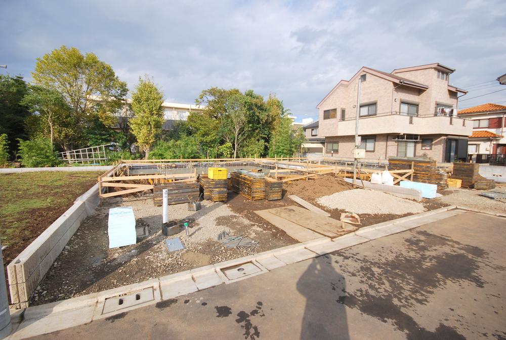 Local appearance photo. Local shooting