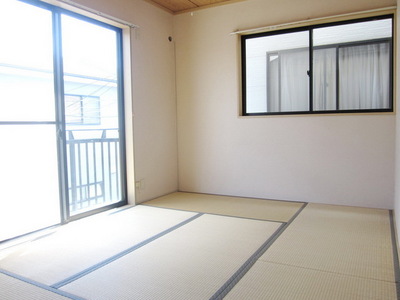 Living and room.  ☆ Tatami rooms ☆ 