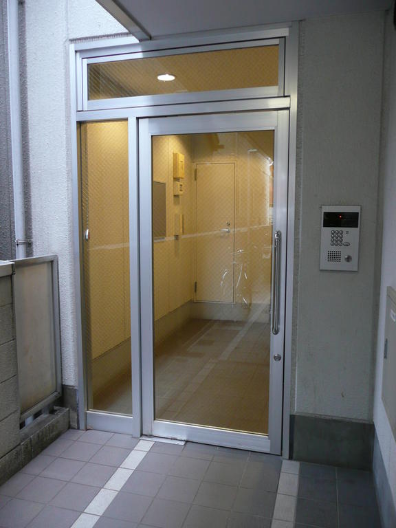 Entrance. Entrance is the auto-lock