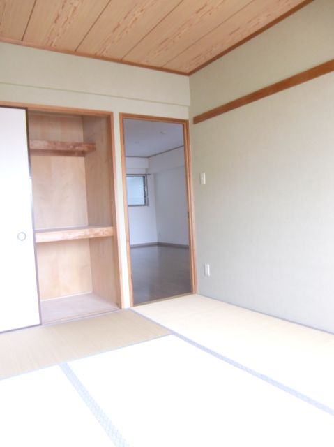 Living and room. Is a Japanese-style room