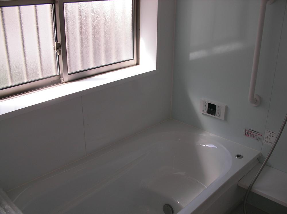 Bathroom. Indoor (10 May 2013) Shooting