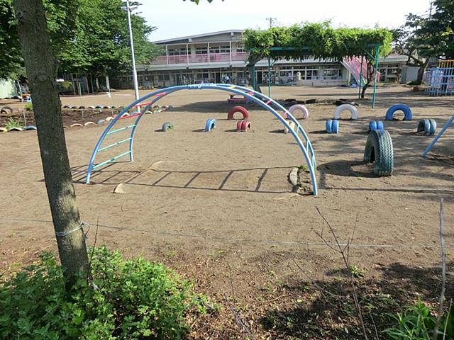 kindergarten ・ Nursery. 340m until Suzuki nursery