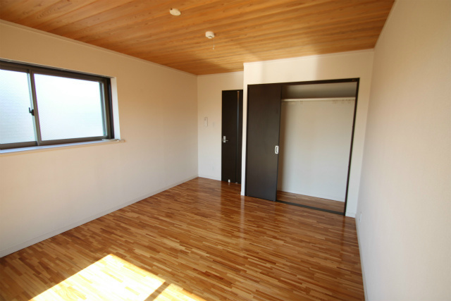 Other room space