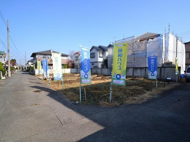 Local photos, including front road. Local panoramic view (present condition vacant lot ・ 2013 December)