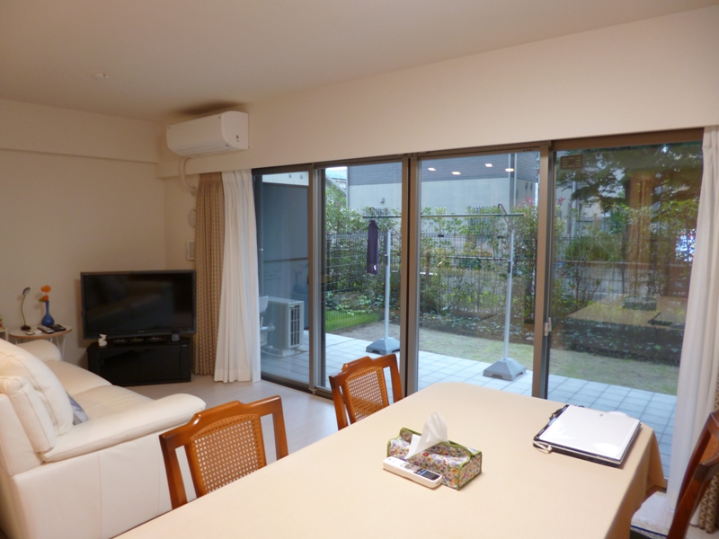Living and room
