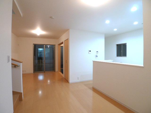 Local appearance photo. Living Room (Building 2)