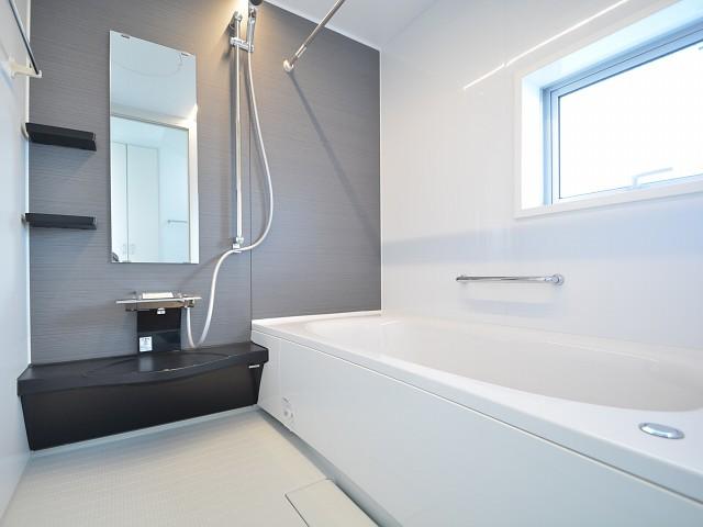 Bathroom. Kodaira Tenjin-cho 1-chome 1 Building bathroom