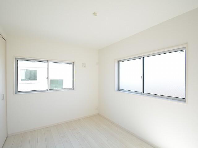 Non-living room. Kodaira Tenjin-cho 1-chome 1 Building Western style room