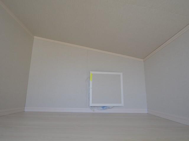 Receipt. Kodaira Tenjin-cho 1-chome 1 Building Attic storage