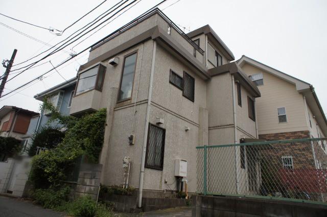 Local appearance photo. Sekisui Heim Construction, Building with a roof