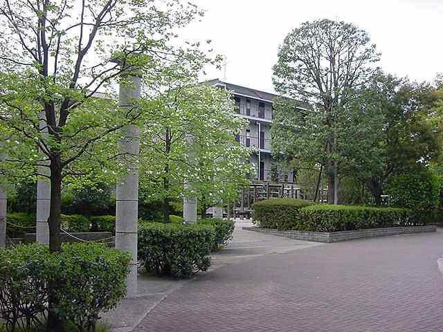 Other local. Fountain garden on site ・ Hanging garden ・ There is provided park, etc..