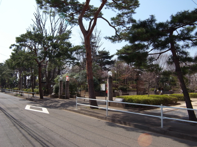 park. Zelkova 1781m to the park (park)