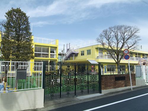 kindergarten ・ Nursery. Private Senshin until kindergarten 1220m
