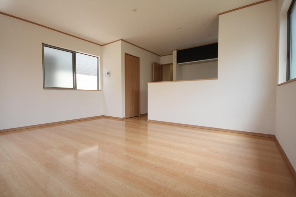 Living. Indoor (12 May 2013) Shooting