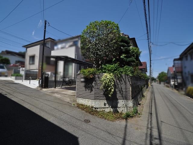 Local photos, including front road. Kodaira Ogawa during the 2-chome, August 28, 2013 shooting Contact road situation