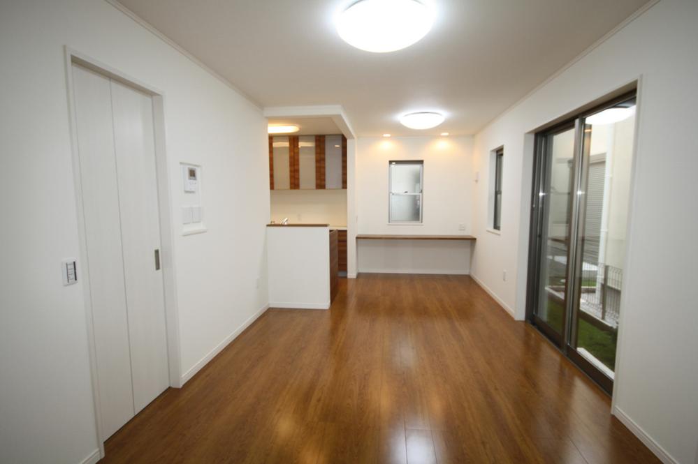 Living. Indoor (10 May 2013) Shooting