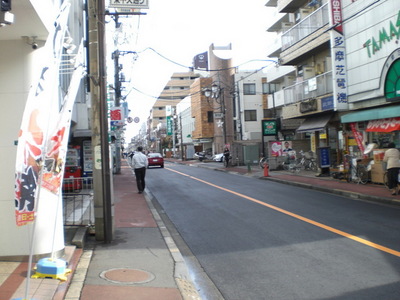 Convenience store. fast food ・ 750m to a convenience store (convenience store)