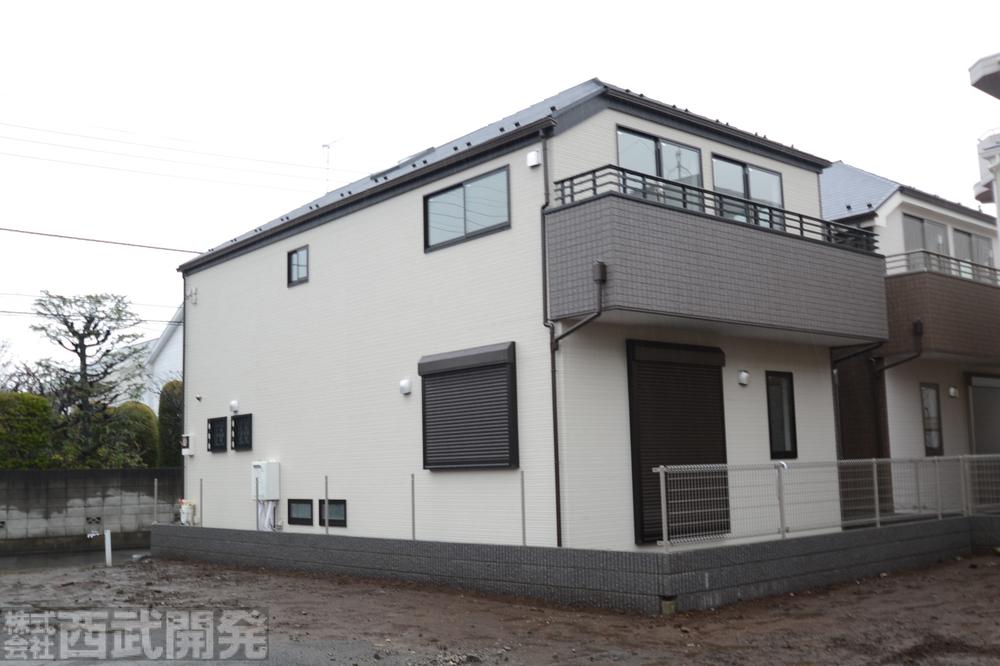 Local appearance photo. Local (12 May 2013) Shooting Building 2