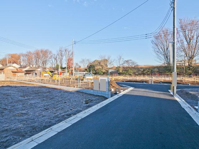 Local appearance photo. Local (12 May 2013) Shooting