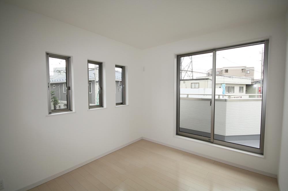 Same specifications photos (Other introspection). Seller construction cases