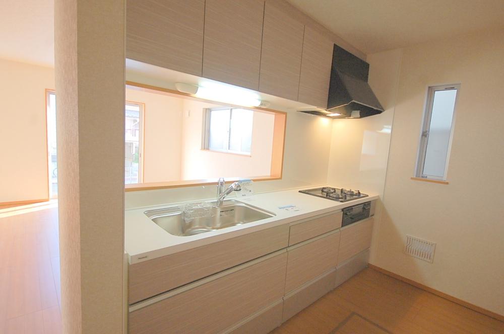 Same specifications photo (kitchen). Example of construction