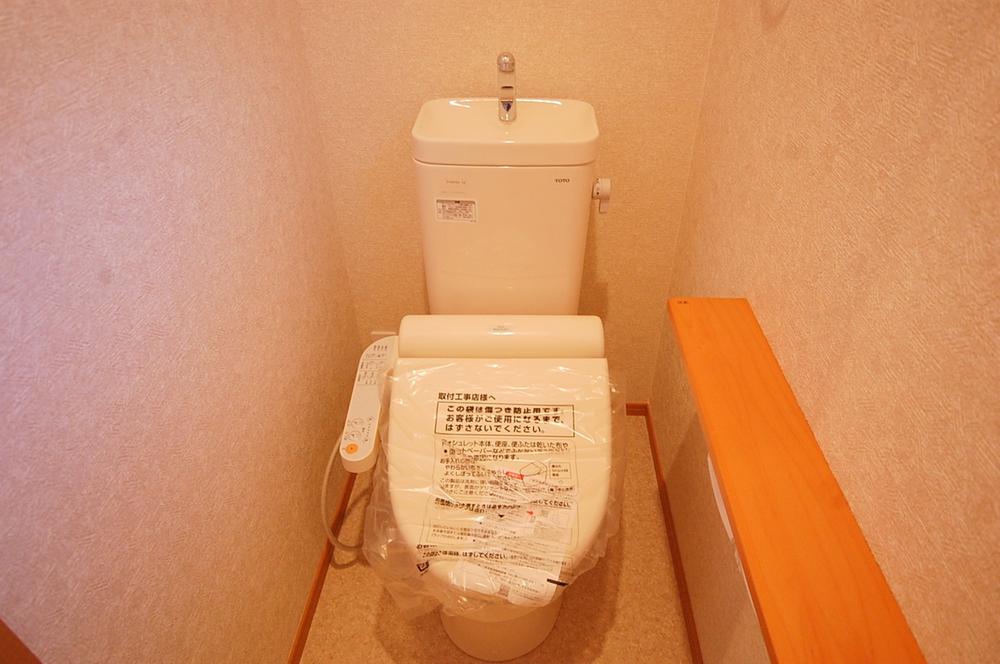 Toilet. Example of construction
