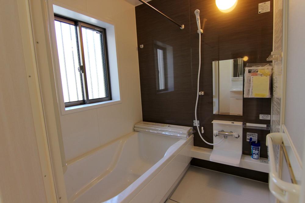 Bathroom. 1 pyeong type bathroom Bathroom ventilation dryer Indoor (10 May 2013) Shooting