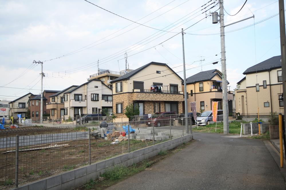 Sale already cityscape photo. Sale already the city average