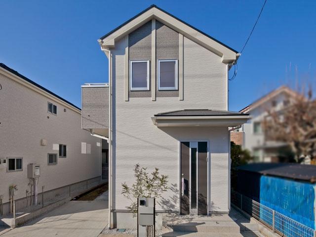 Local appearance photo. 1 Building Finished already