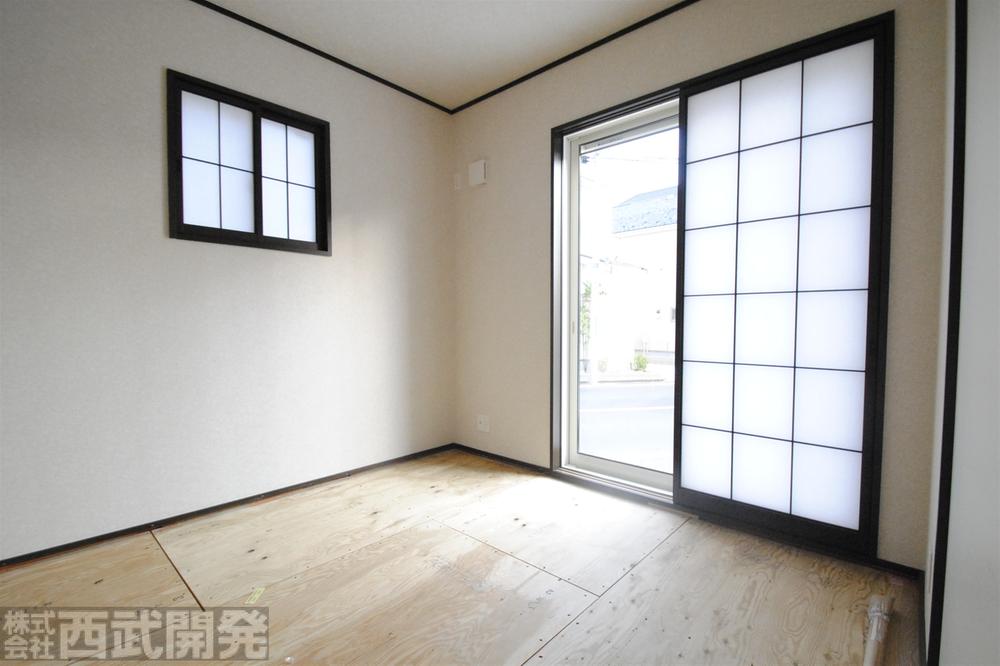 Non-living room. Japanese-style room 5 quires With closet