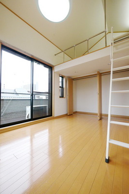 Other room space. Same type